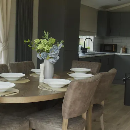 Tatil Evi Hollicarrs - Thistle Riccall